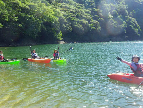 安房川でリバーカヤック2