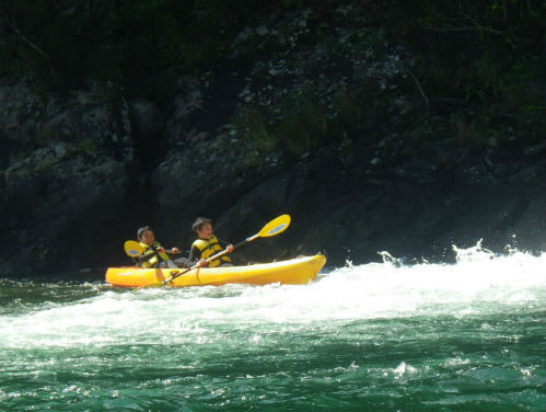 安房川でリバーカヤック10